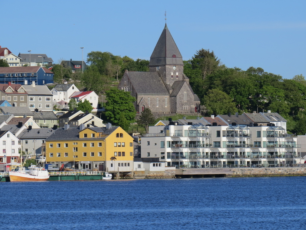 Kristiansund_Norway_BHsiung2016 (5).jpg
