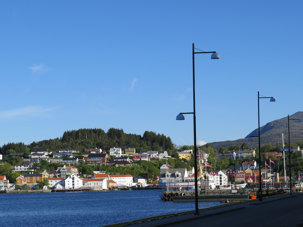 Kristiansund_Norway_BHsiung2016 (7).jpg Kristiansund_Norway_BHsiung2016 (7).jpg
