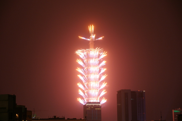 Taipei 101 新年煙火秀