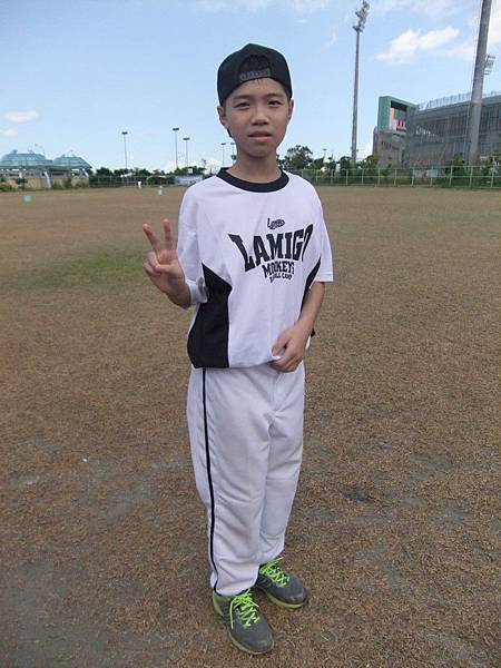 李淳彰