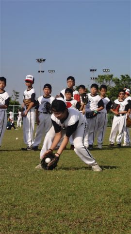 巨猿-內野守備不漏接 (59).JPG