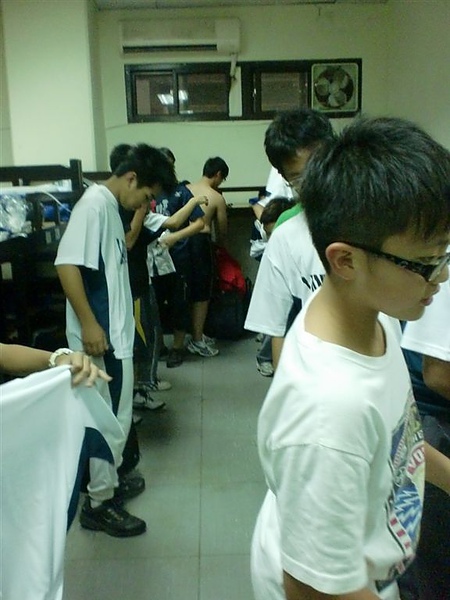 換穿勁裝 (1).JPG