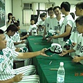 教球球星來簽名 (70).JPG