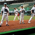 08.03大熊-內野守備無人能敵- (9).JPG