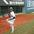 08.02大熊-我是小小王建民 (3).jpg