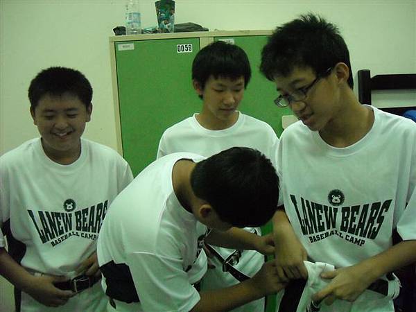 小熊-換勁裝 (5).jpg