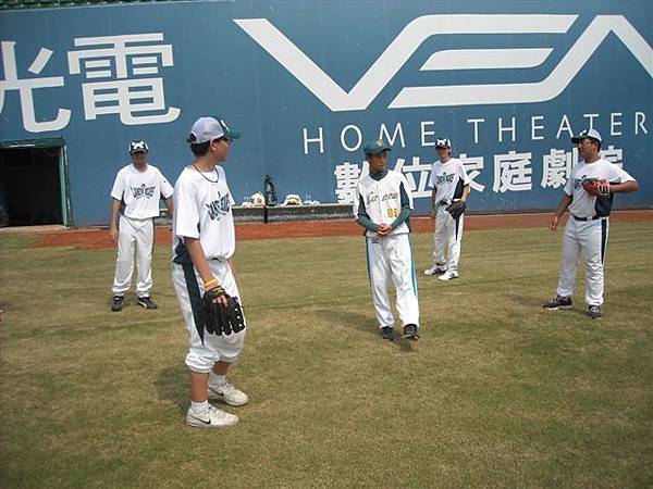 棕熊 - 我們都是王建民 (4).JPG
