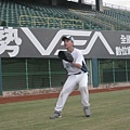 大熊 - 內野守備我最強 (10).JPG