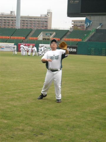 小熊-外野飛球交給我 (5).jpg