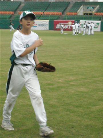 小熊-外野飛球交給我 (8).jpg