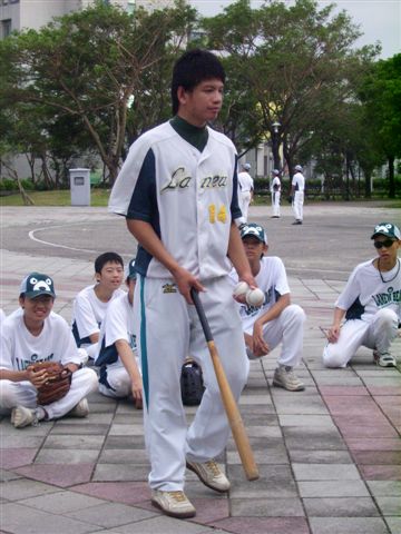 浣熊-外野飛球不漏接 (9).jpg