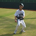 棕熊-外野飛球不漏接 (4).JPG