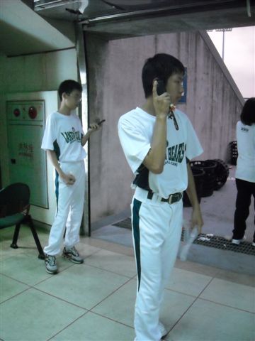 6小熊 - 打電話報平安 (6).jpg