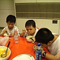 貓熊寶寶在吃飯囉 (20).JPG