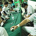 球員哥哥來簽名-貓熊 (5).jpg