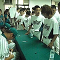 開訓-黑熊球星簽名 (1).jpg