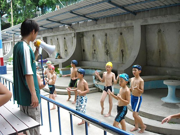 去澄清湖青年活動中心游泳 (99).jpg