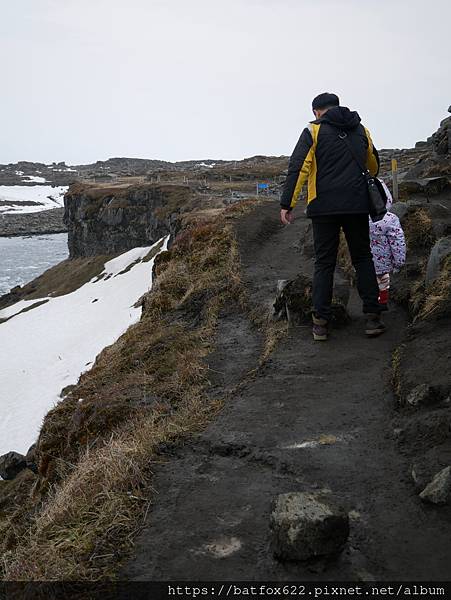 前往黛提瀑布（dettifoss）