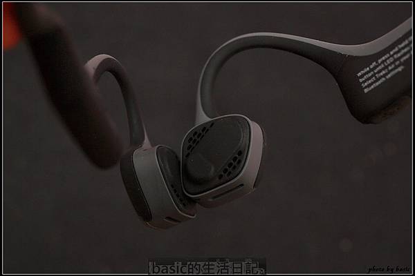 AfterShokz Trekz Air AS650骨傳導藍牙耳機開箱,使用分享 @basic的生活日記 nEO_IMG_1X9C7983
