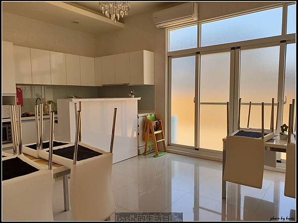 大坪數空間或透天別墅的無線網路救星–NETGEAR Orbi RBK52W開箱使用分享(MESH網狀覆蓋技術) @basic的生活日記 nEO_IMG_20180404_103213