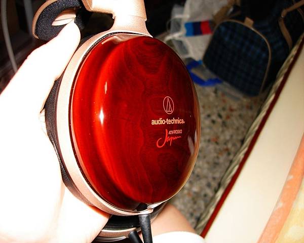 鐵三角ATH-ESW9LTD限量版木殼小耳罩開箱分享 @basic的生活日記 IMG_20060210_231148