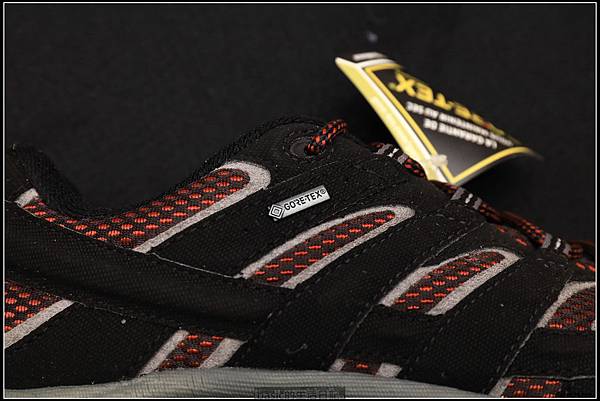 Merrell Gore tex黃金大底戶外健行鞋開箱分享(登山) @basic的生活日記 nEO_IMG_875A6090