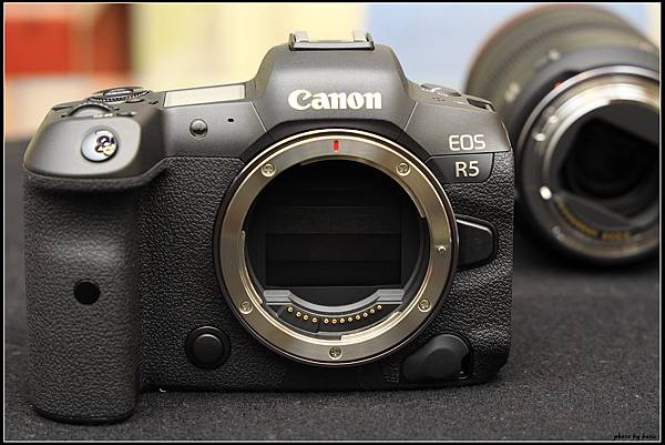 Canon EOS R5開箱外觀分享 @basic的生活日記 /tmp/phpU6mZJA