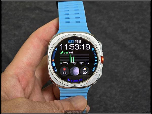 Samsung Galaxy Watch Ultra更換錶帶分享