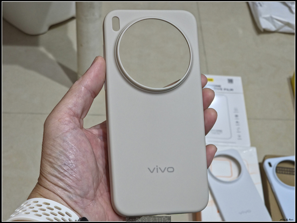 三軍未發,糧草先行-Vivo X300pro螢幕保護貼與保護殼開箱分享1 @basic的生活日記 /tmp/phpNi8elj