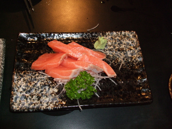 刺身-鮭魚.JPG
