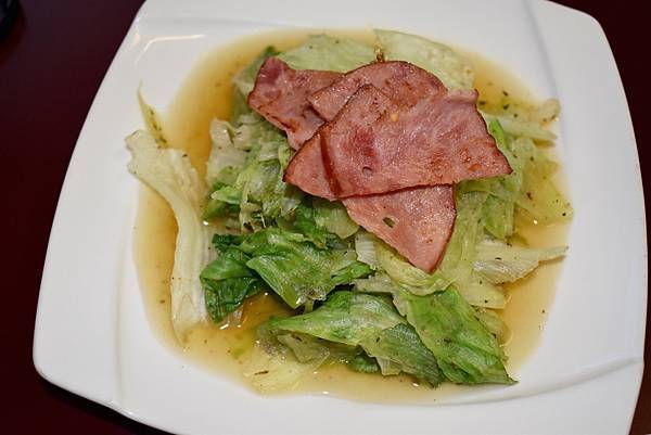 DSC_0558.jpg DSC_0558.jpg