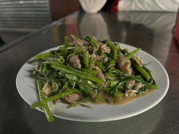 張炒飯\張沙茶牛肉【台北延三夜市】不是榜上有名可依舊好好