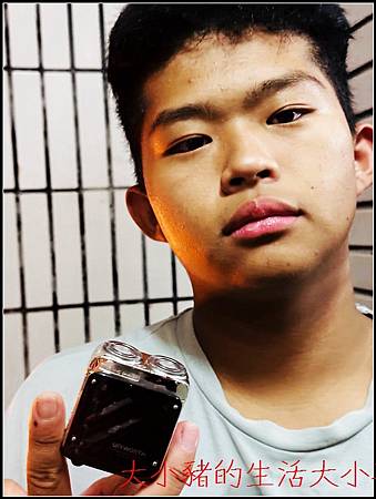 【創維｜行者雙刀頭電動刮鬍刀推薦】🧒孩子長大了，開始學會照顧