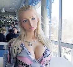 Valeria Lukyanova3