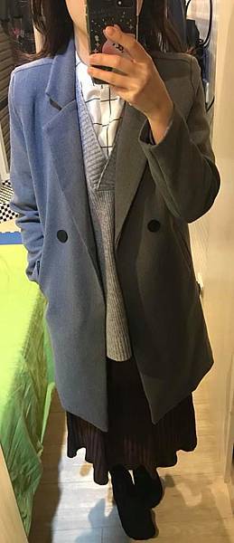 西裝灰大衣.jpg 西裝灰大衣.jpg