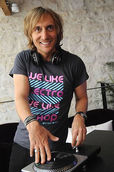 DAVID%20GUETTA%20003