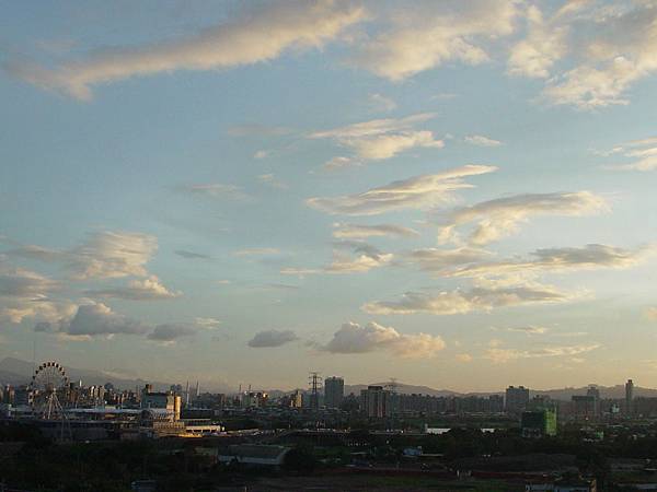 寶殿大樓周圍景觀