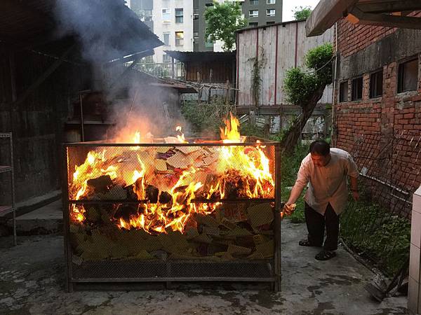 IMG_2669.JPG IMG_2669.JPG