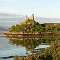 7. 25 Castle Moil, Kyleakin, Isle of Skye 