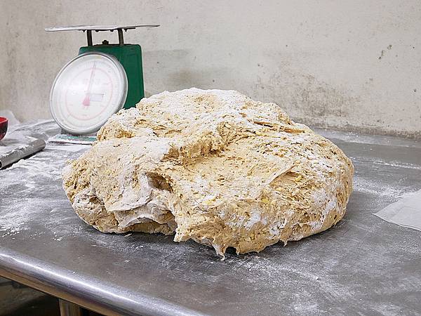 P2450416.JPG P2450416.JPG