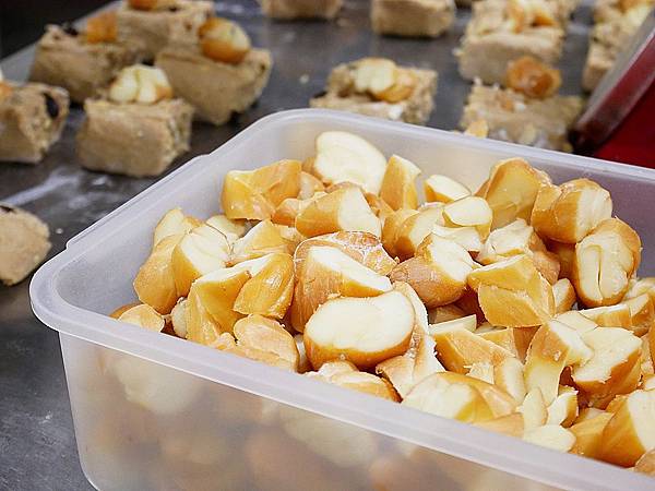 P2450447.JPG P2450447.JPG