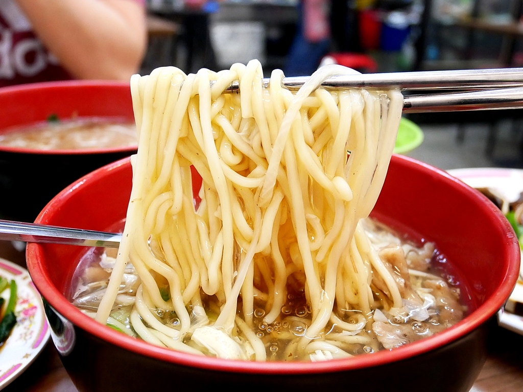 阿牛麵店-台中大里平價小吃，在地人才知道的銅板價麵攤，從巷子