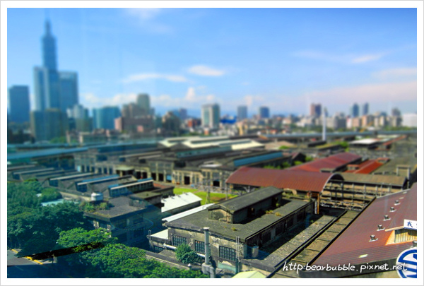 辦公室外的風景0.jpg 辦公室外的風景0.jpg