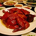 famous FLYING SMOKED CHICKEN of Yung Kee