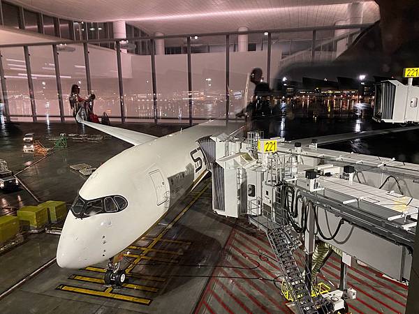 2024年美西之旅 咖哩我們來找你囉Day 1.「桃園機場 2024年美西之旅 咖哩我們來找你囉Day 1.「桃園機場