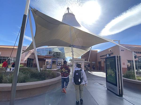 2024年美西之旅 咖哩我們來找你囉Day 8.「Las 