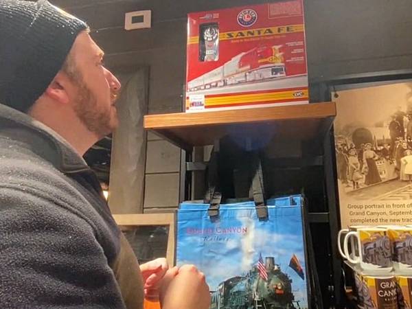 2024年美西之旅 咖哩我們來找你囉Day 10.「Gra 2024年美西之旅 咖哩我們來找你囉Day 10.「Gra