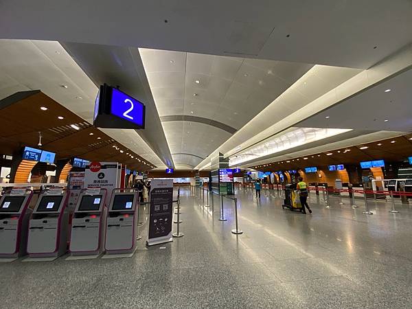 2024 秋 去找富士山玩Day1. 「格拉斯麗新宿酒店