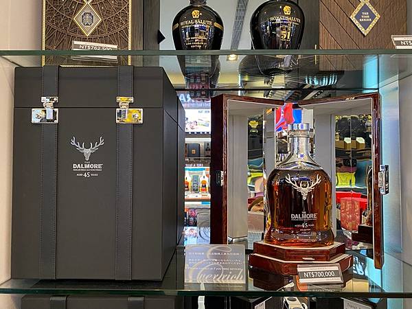 2024 秋 去找富士山玩Day1. 「格拉斯麗新宿酒店