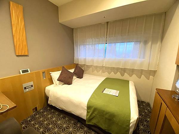 2024 秋 去找富士山玩Day1. 「格拉斯麗新宿酒店